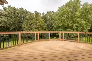 910 Deercreek Pkwy, Belle Plaine, MN 56011 - Photo 26