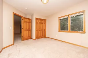 910 Deercreek Pkwy, Belle Plaine, MN 56011 - Photo 34