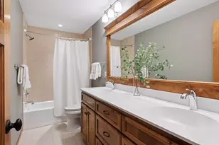 1072 Symphony Ln, Chaska, MN 55318 - Photo 32