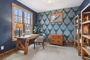 1072 Symphony Ln, Chaska, MN 55318 - Photo 4