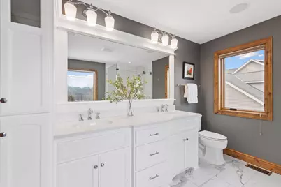 1072 Symphony Lane, Chaska, MN 55318 - Photo 24