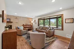 4717 Glenwood Ave, Golden Valley, MN 55422 - Photo 2