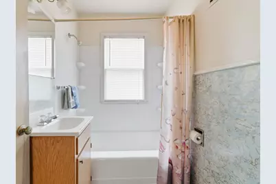 809 3rd Street SW, Waseca, MN 56093 - Photo 16