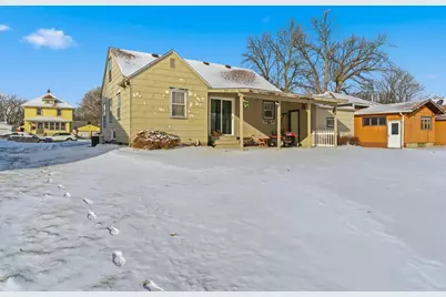 809 3rd Street SW, Waseca, MN 56093 - Photo 30