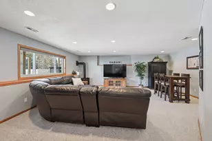 6806 Aldrich Ave N, Brooklyn Center, MN 55430 - Photo 18