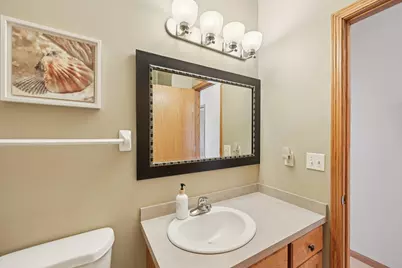 6806 Aldrich Avenue N, Brooklyn Center, MN 55430 - Photo 28