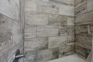 427 13th St S, Moorhead, MN 56560 - Photo 18