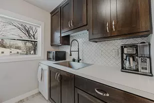 427 13th St S, Moorhead, MN 56560 - Photo 10