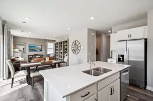 496 Blueridge St, Delano, MN 55328 - Photo 4