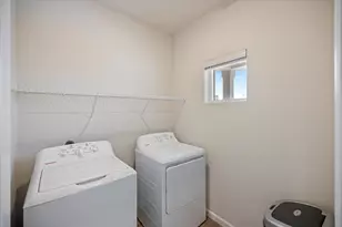 311 Redwood St N, Cambridge, MN 55008 - Photo 26