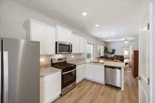 311 Redwood St N, Cambridge, MN 55008 - Photo 12