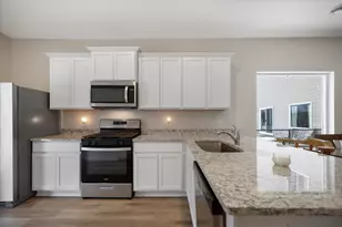311 Redwood St N, Cambridge, MN 55008 - Photo 6