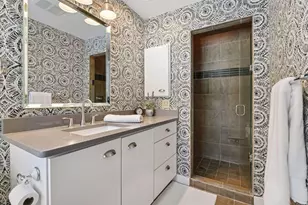 5521 Halifax Ln, Edina, MN 55424 - Photo 24