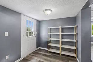 1726 4th St E, Saint Paul, MN 55106 - Photo 18