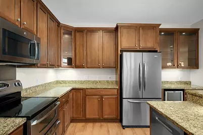 7100 Metro Boulevard #223, Edina, MN 55439 - Photo 4