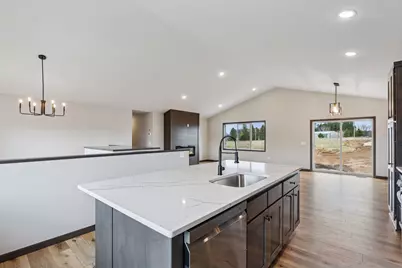 21423 Cottonwood Street NW, Oak Grove, MN 55448 - Photo 20