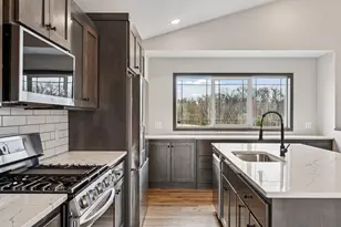 21423 Cottonwood St NW, Oak Grove, MN 55448 - Photo 4