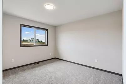 21423 Cottonwood Street NW, Oak Grove, MN 55448 - Photo 24