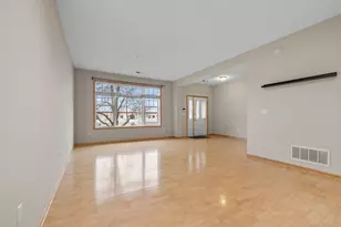 8014 Golden Valley Rd, Golden Valley, MN 55427 - Photo 16