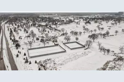 8014 Golden Valley Road, Golden Valley, MN 55427 - Photo 34