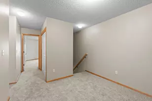 8014 Golden Valley Rd, Golden Valley, MN 55427 - Photo 22