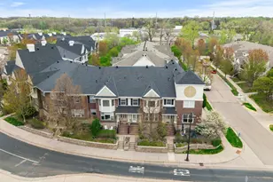 8014 Golden Valley Rd, Golden Valley, MN 55427 - Photo 2