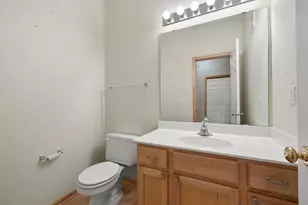 8014 Golden Valley Rd, Golden Valley, MN 55427 - Photo 26