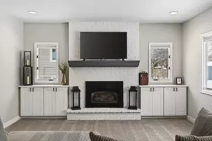 7148 Glenross Rd, Woodbury, MN 55125 - Photo 2