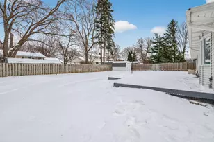 7148 Glenross Rd, Woodbury, MN 55125 - Photo 22