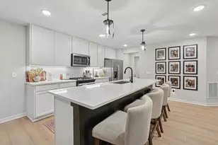 6219 Highland Hills Ln S, Cottage Grove, MN 55016 - Photo 8