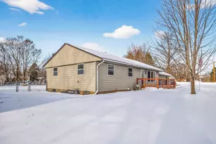 11709 Jersey Ave N, Champlin, MN 55316 - Photo 2