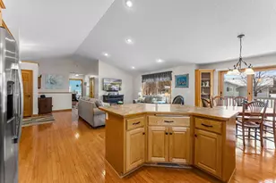 509 9th St SW, Braham, MN 55006 - Photo 14