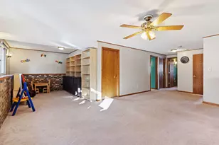 3475 Chandler Rd, Shoreview, MN 55126 - Photo 26