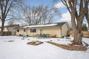 814 Fireside Dr, Apple Valley, MN 55124 - Photo 20