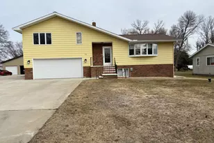 106 4th St N, Hoffman, MN 56339 - Photo 1
