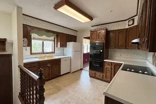 106 4th St N, Hoffman, MN 56339 - Photo 2