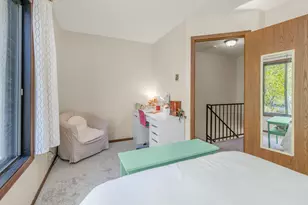 1643 Dunlap St N, Saint Paul, MN 55108 - Photo 14