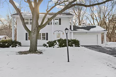 101 Heritage Circle N, Burnsville, MN 55337 - Photo 1