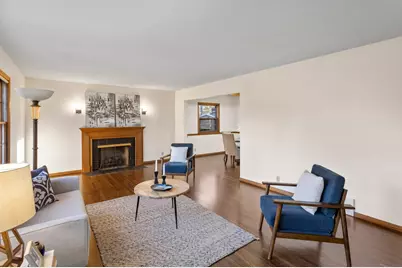 101 Heritage Circle N, Burnsville, MN 55337 - Photo 4