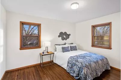 101 Heritage Circle N, Burnsville, MN 55337 - Photo 12