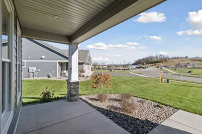 2985 Thompson Drive, River Falls, WI 54022 - Photo 4