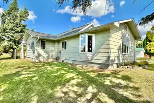 809 Pine St, Park Rapids, MN 56470 - Photo 6