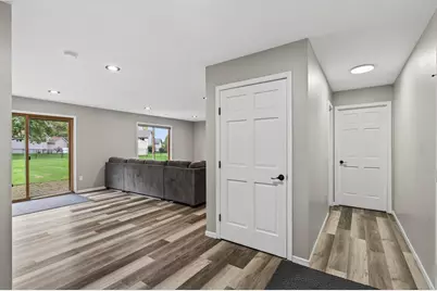 20188 Farnham Avenue N, Forest Lake, MN 55025 - Photo 4