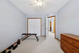 1976 Clover Ridge Dr, Chaska, MN 55318 - Photo 20