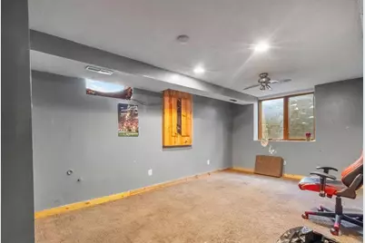 3652 Lincoln Street NE, Minneapolis, MN 55418 - Photo 10