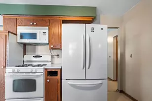 3652 Lincoln St NE, Minneapolis, MN 55418 - Photo 6