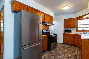 533 14th Ave N, South Saint Paul, MN 55075 - Photo 10