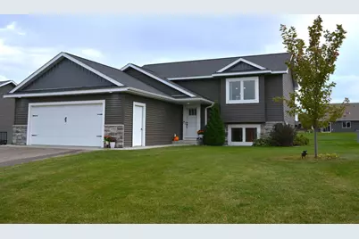 1642 Beaver Way, New Richmond, WI 54017 - Photo 1
