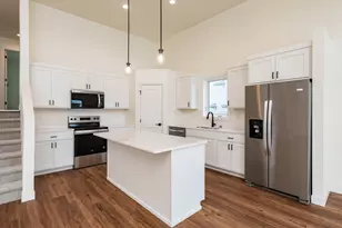 3734 33rd St S, Moorhead, MN 56560 - Photo 8