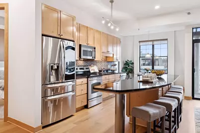 317 Groveland Avenue #712, Minneapolis, MN 55403 - Photo 4